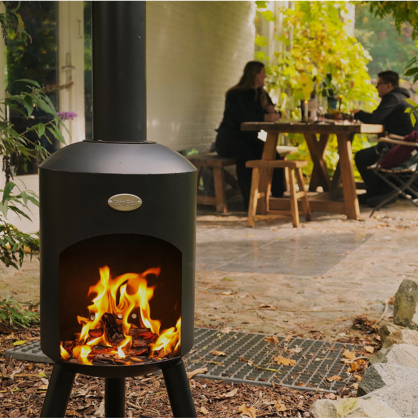 BonFeu- Bonbini Outdoor Chiminea Fireplace in Black