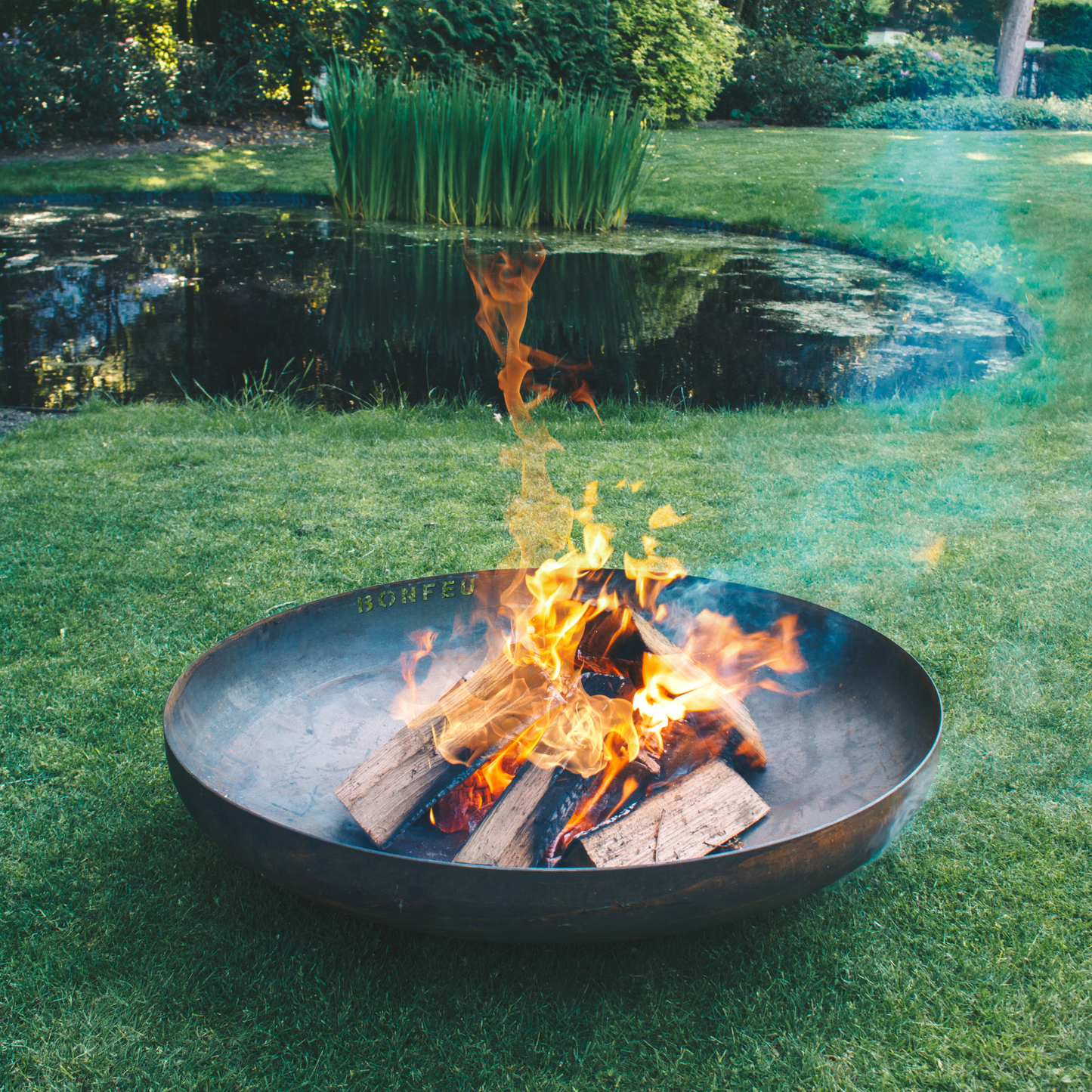 BonFeu- BonBowl Outdoor Fire Bowl in Corten (Available in 60cm, 80cm, 100cm, 120cm, 150cm)