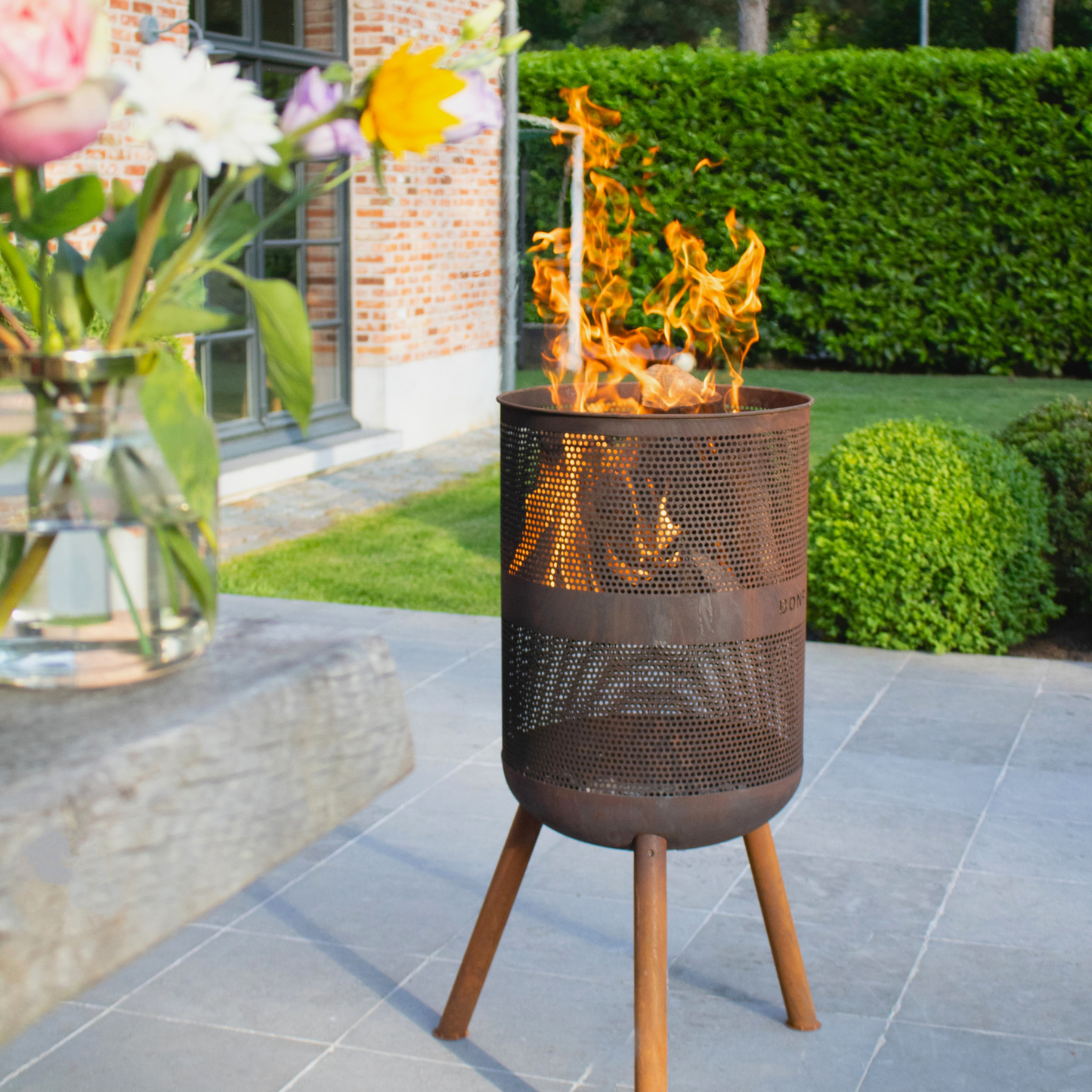 BonFeu- BonVes 34cm Outdoor Fire Basket & Grill