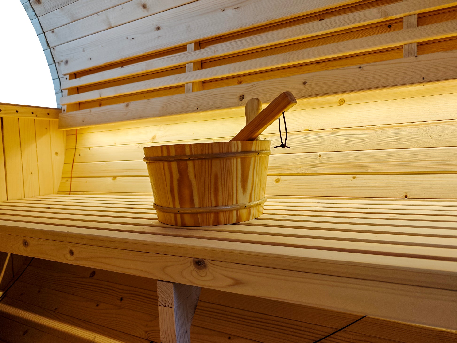 Sauna Plunge- Pennine Barrel 4-6 Person Outdoor Sauna