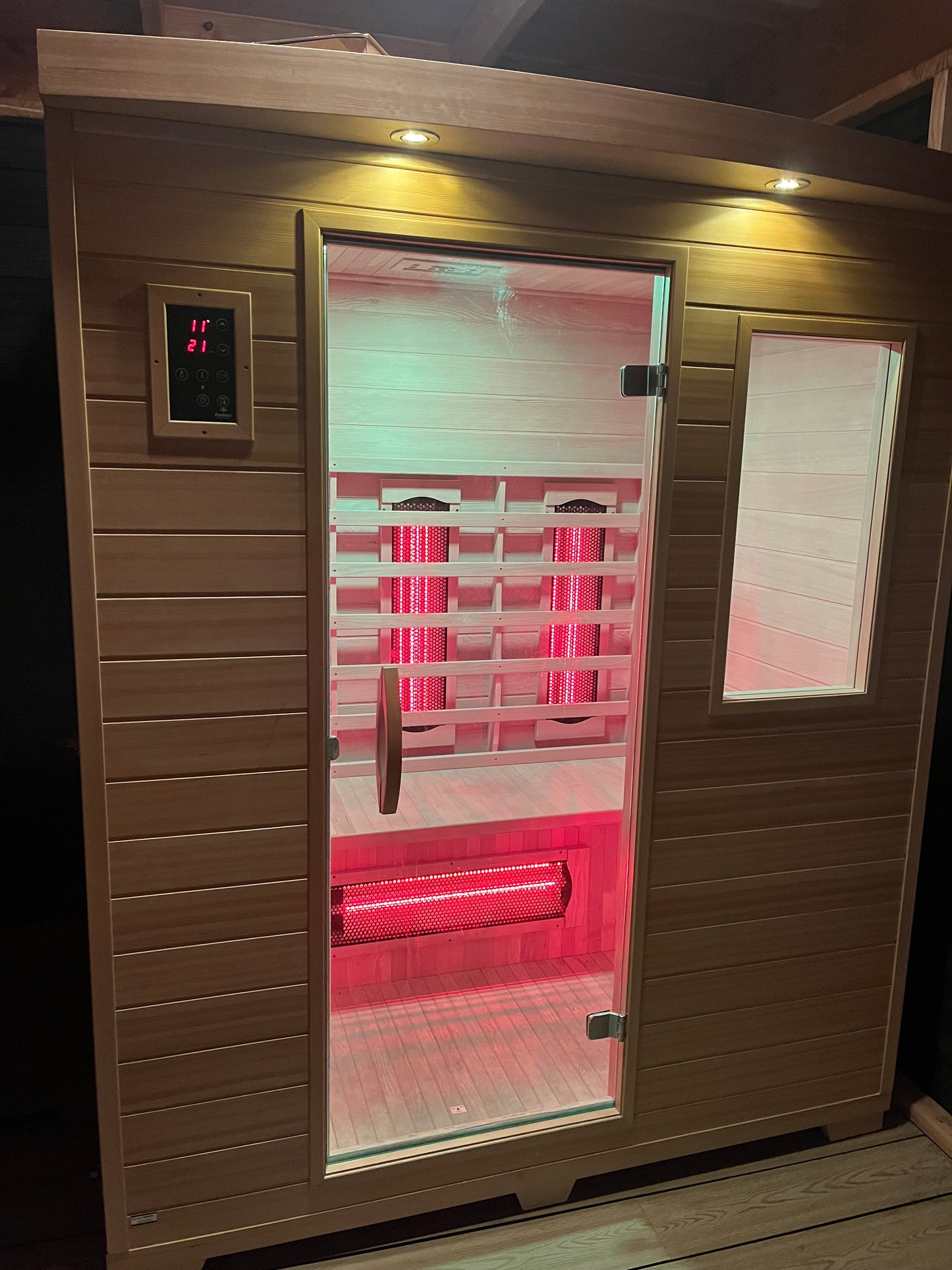 Fonteyn- Bella 3 Infrared Indoor Cabin Sauna