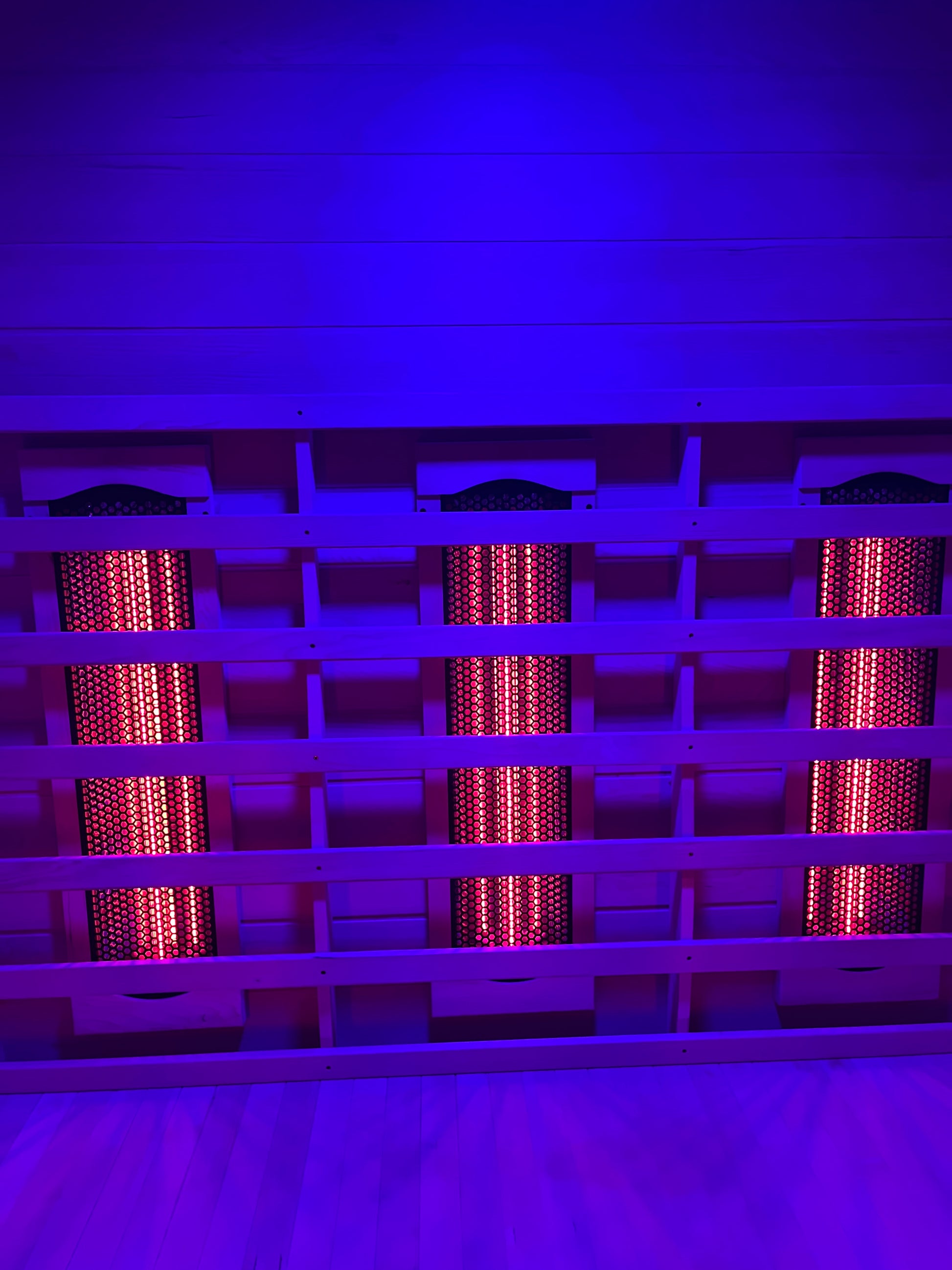 Fonteyn- Bella 3 Infrared Indoor Cabin Sauna