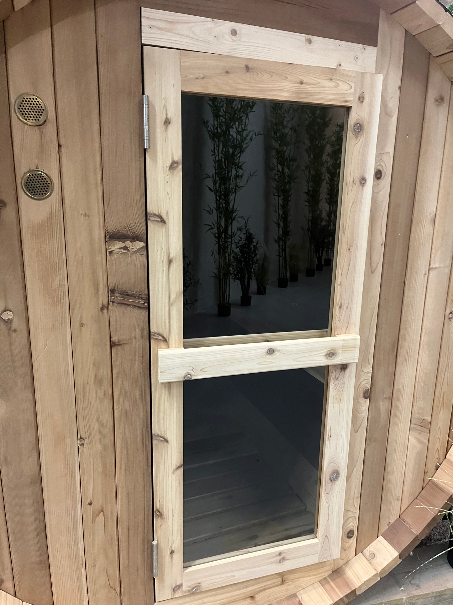 Fonteyn- Outdoor Barrel Sauna 8ft Rustic