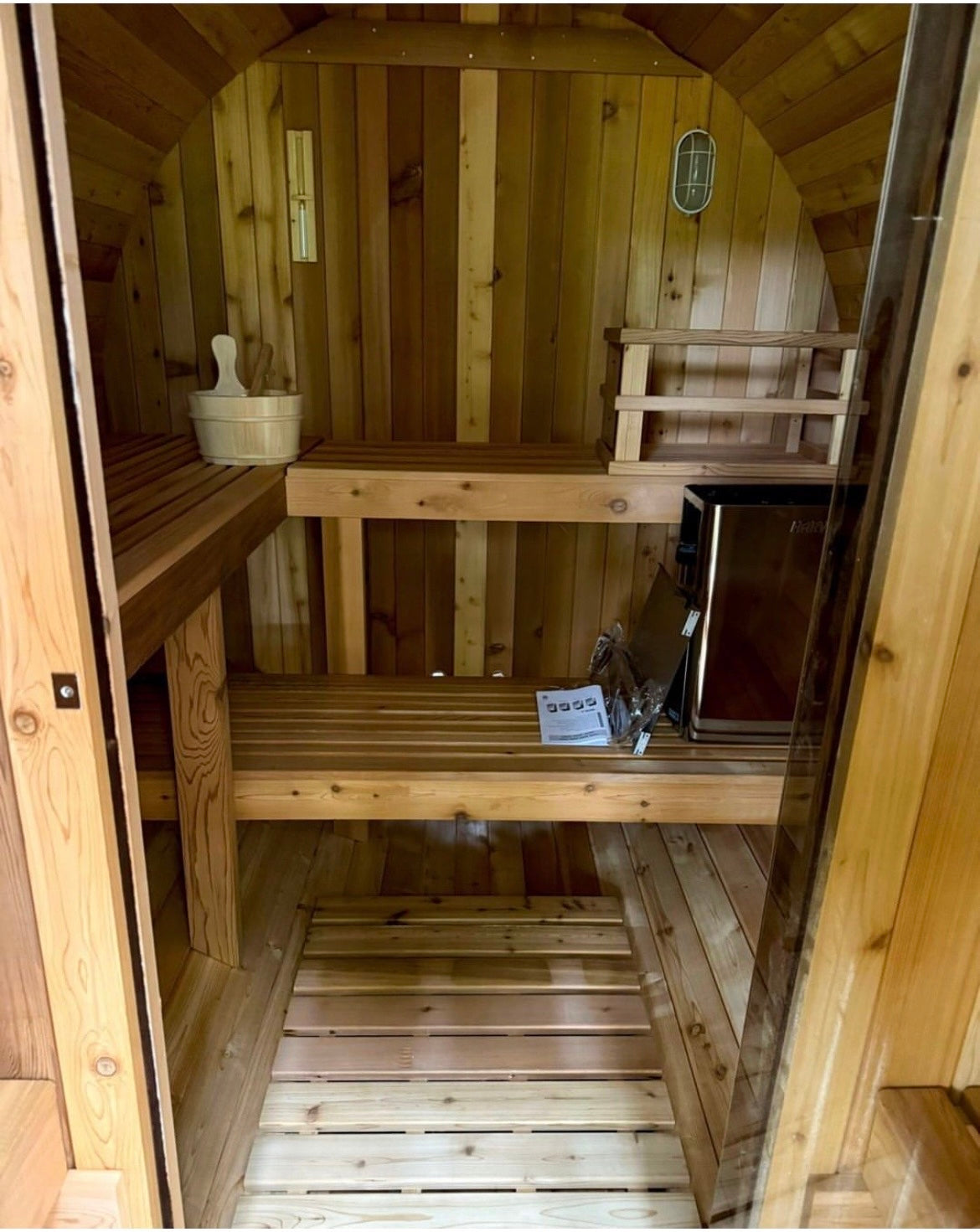 Fonteyn- Outdoor Barrel Sauna 7+3 ft. Grandview Rustic