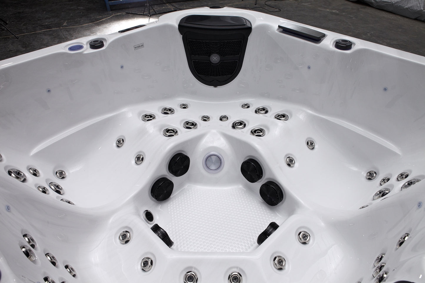 The Essence 5 - The Reviva Hub