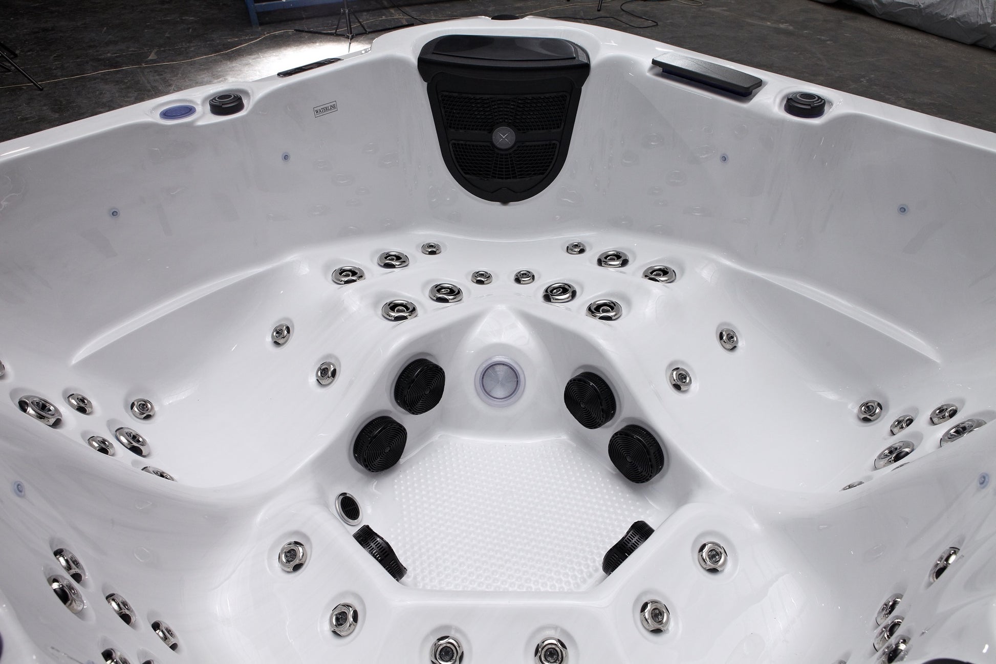 The Essence 5 - The Reviva Hub